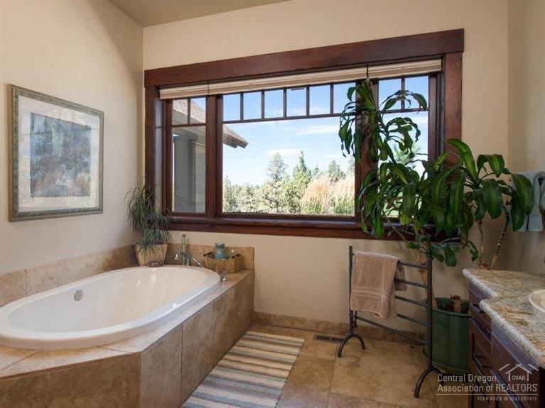 Deschutes River Ranc - Residential