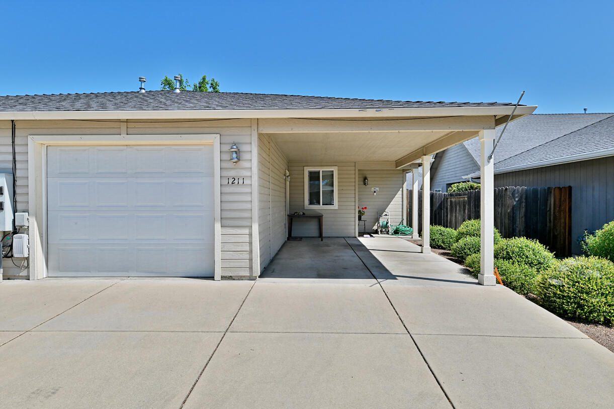 Thomas View Estates - Residential Income