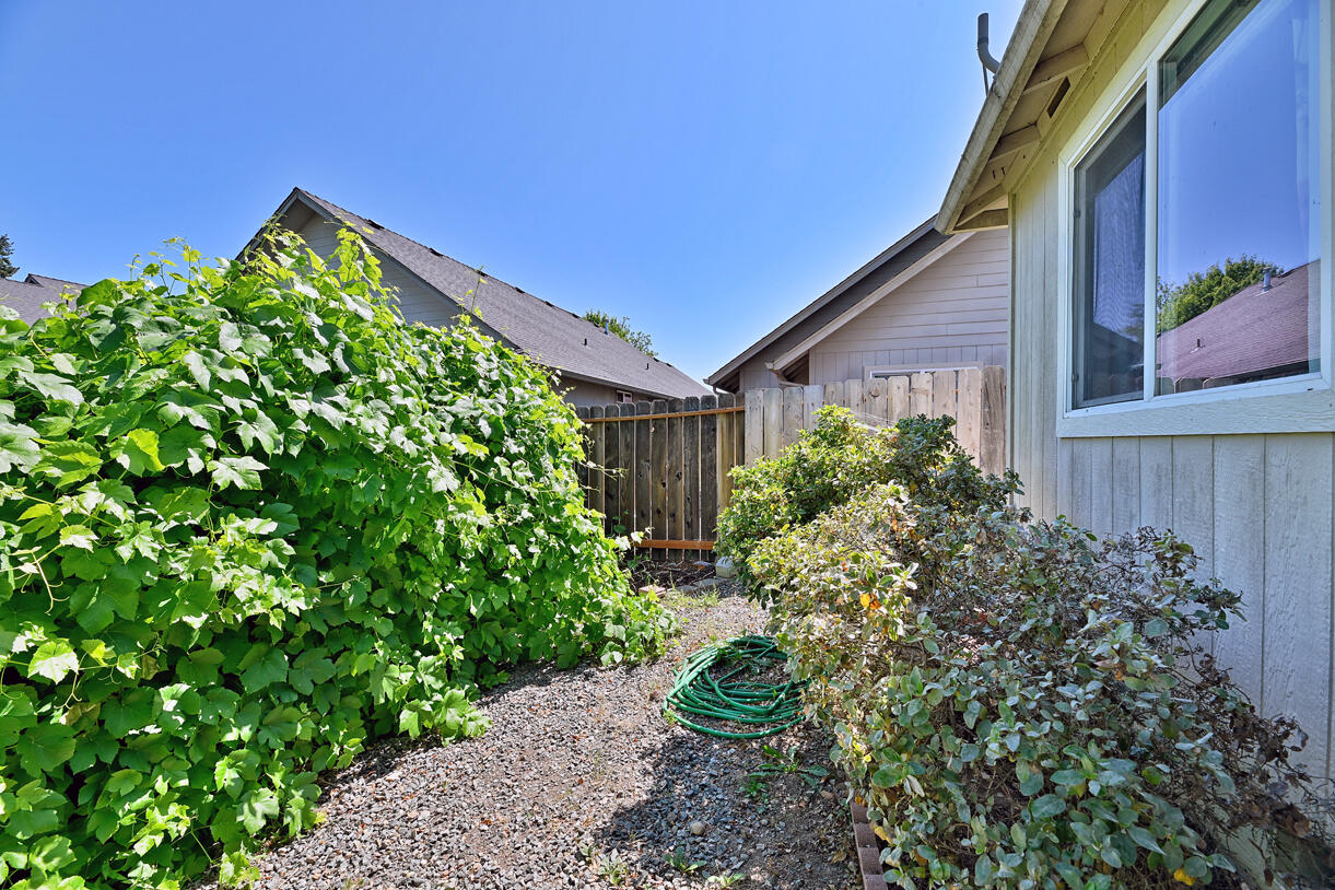 Thomas View Estates - Residential Income