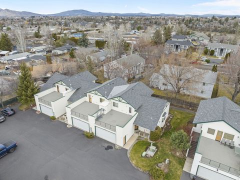 Tiny photo for 438 NW 19th Street #UNIT 17, Redmond, OR 97756 (MLS # 220215685)