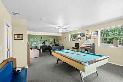 Tiny photo for 466 Three Pines Road, Grants Pass, OR 97526 (MLS # 220217355)