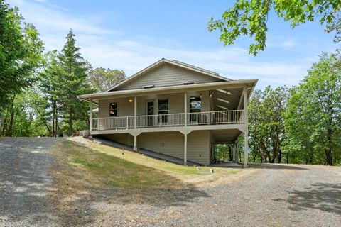 Tiny photo for 466 Three Pines Road, Grants Pass, OR 97526 (MLS # 220217355)