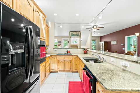 Tiny photo for 466 Three Pines Road, Grants Pass, OR 97526 (MLS # 220217355)