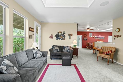 Tiny photo for 466 Three Pines Road, Grants Pass, OR 97526 (MLS # 220217355)