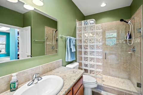 Tiny photo for 466 Three Pines Road, Grants Pass, OR 97526 (MLS # 220217355)