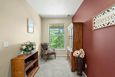 Tiny photo for 466 Three Pines Road, Grants Pass, OR 97526 (MLS # 220217355)