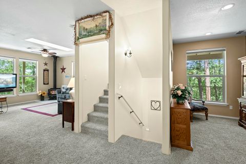 Tiny photo for 466 Three Pines Road, Grants Pass, OR 97526 (MLS # 220217355)