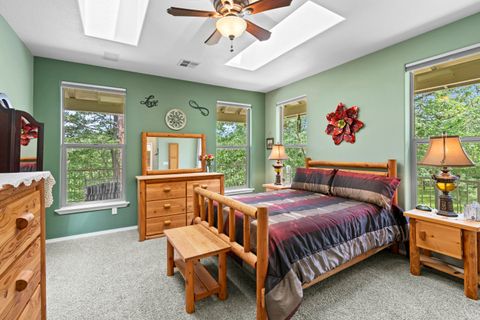 Tiny photo for 466 Three Pines Road, Grants Pass, OR 97526 (MLS # 220217355)