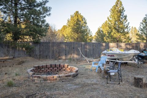 Tiny photo for 19154 Baker Road, Bend, OR 97702 (MLS # 220212250)