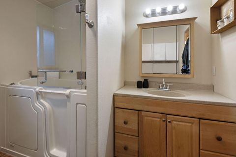 Tiny photo for 19154 Baker Road, Bend, OR 97702 (MLS # 220212250)