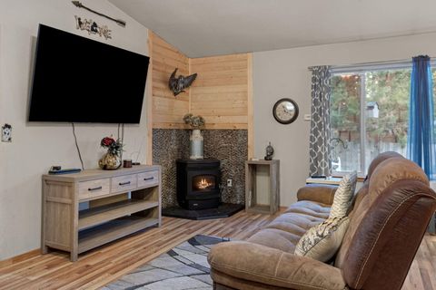 Tiny photo for 19154 Baker Road, Bend, OR 97702 (MLS # 220212250)