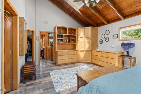 Tiny photo for 5061 Lower River Road, Grants Pass, OR 97526 (MLS # 220224483)