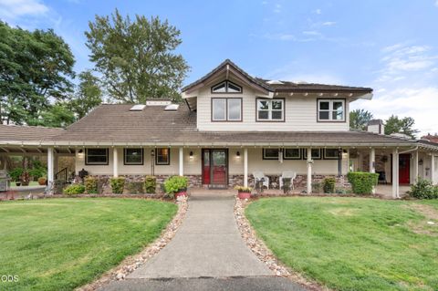 Tiny photo for 5061 Lower River Road, Grants Pass, OR 97526 (MLS # 220224483)