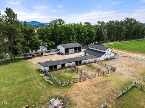 Tiny photo for 5061 Lower River Road, Grants Pass, OR 97526 (MLS # 220224483)