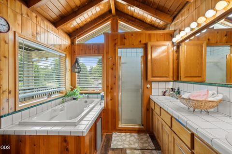 Tiny photo for 5061 Lower River Road, Grants Pass, OR 97526 (MLS # 220224483)