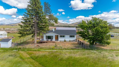17435 Hahlen Avenue W Powell Butte OR 97753
