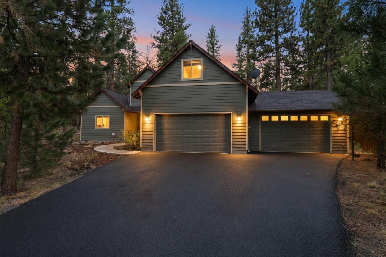 53591 Brookie Way
