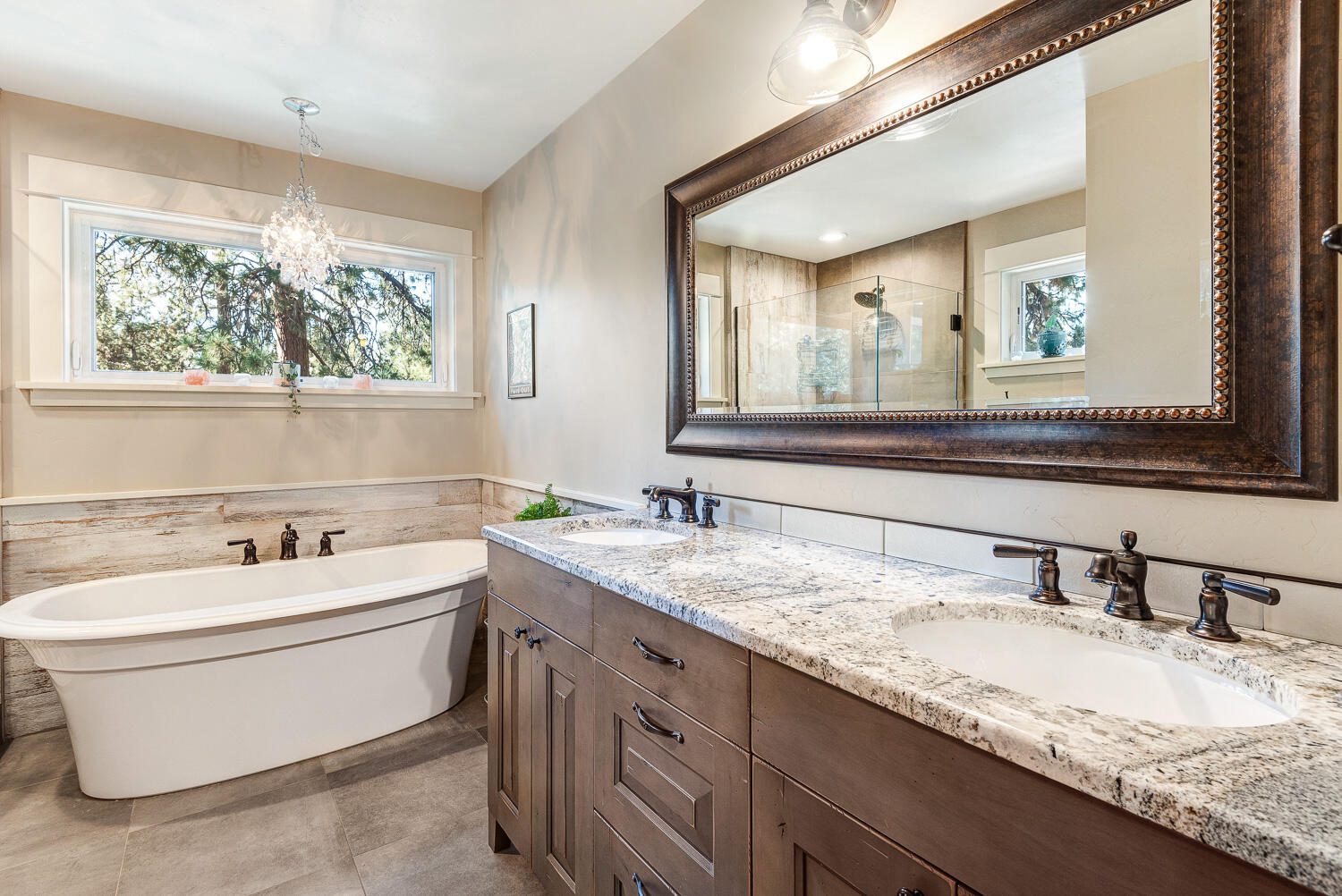 Duncan Heights - Residential