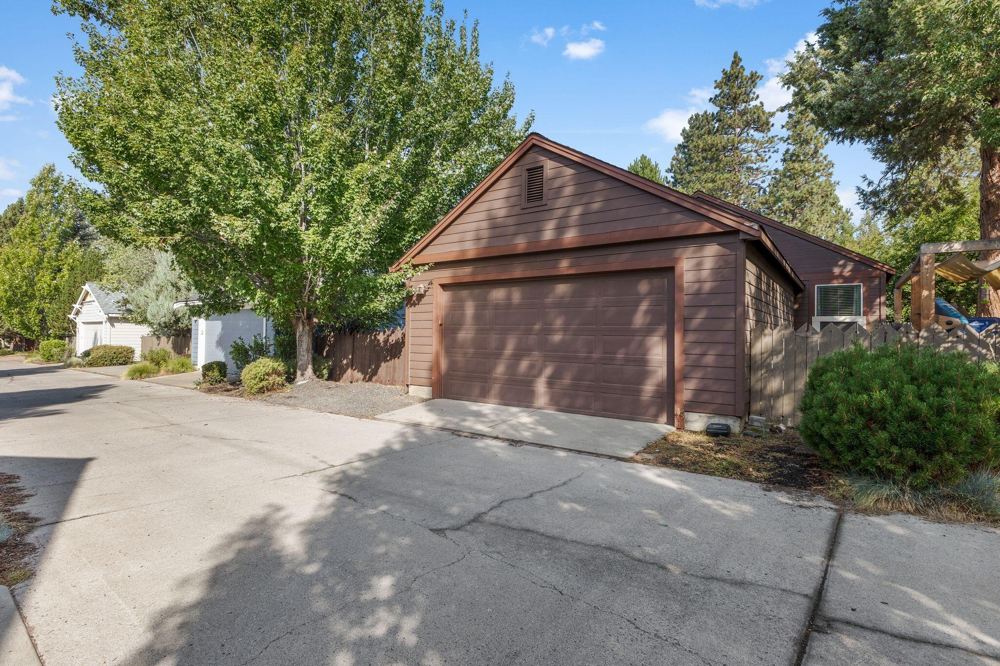 Parks At Broken Top - Residential