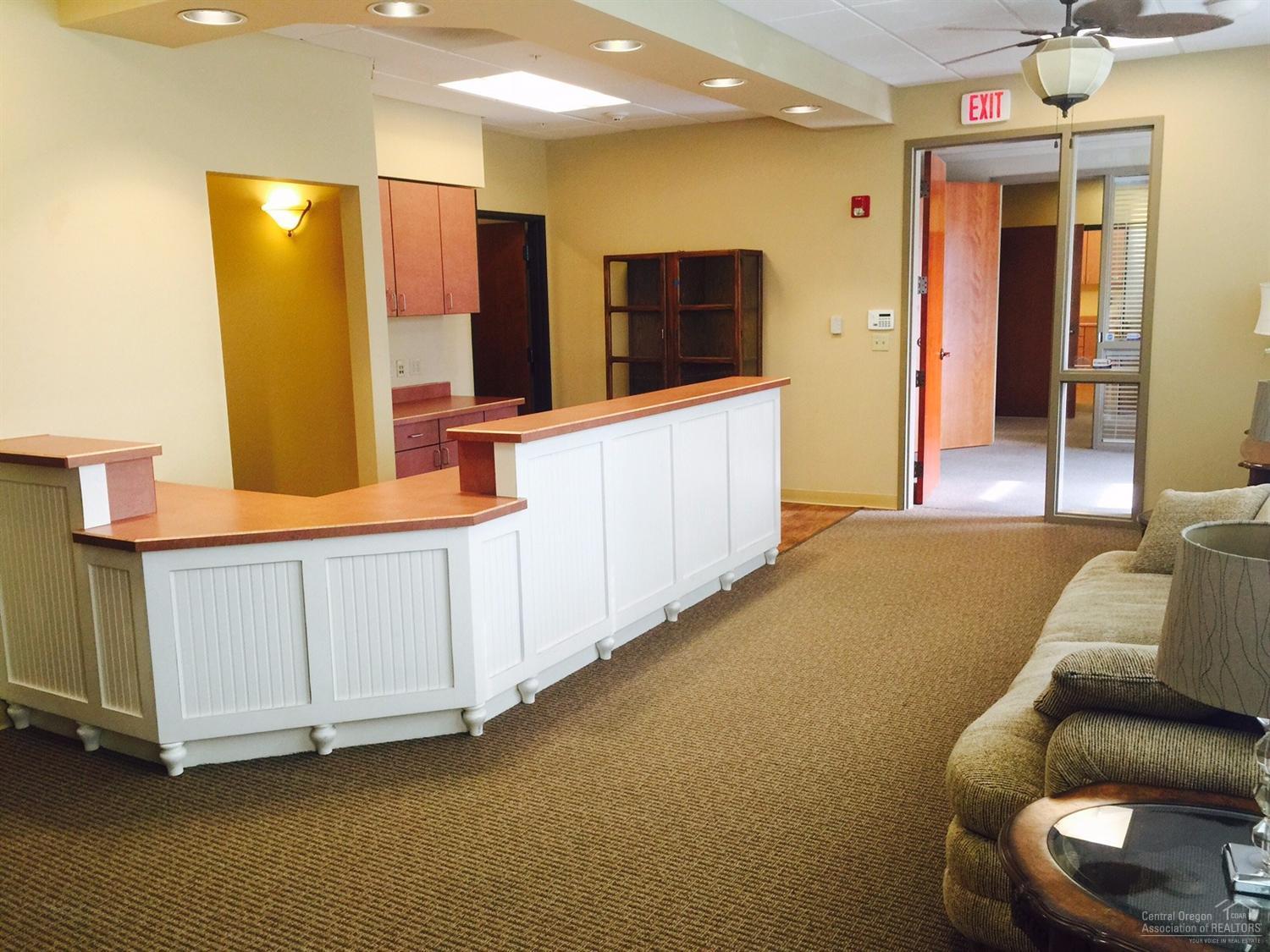 CLAB - Commercial Sale