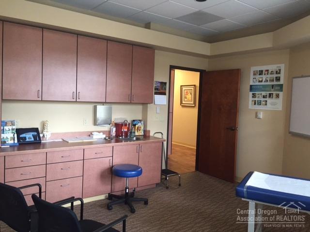 CLAB - Commercial Sale