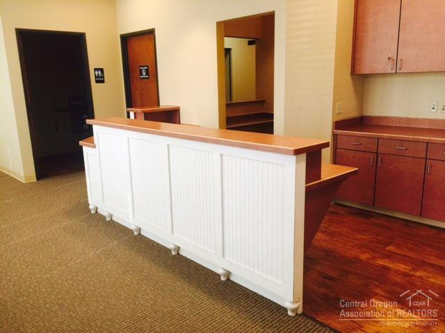 CLAB - Commercial Sale