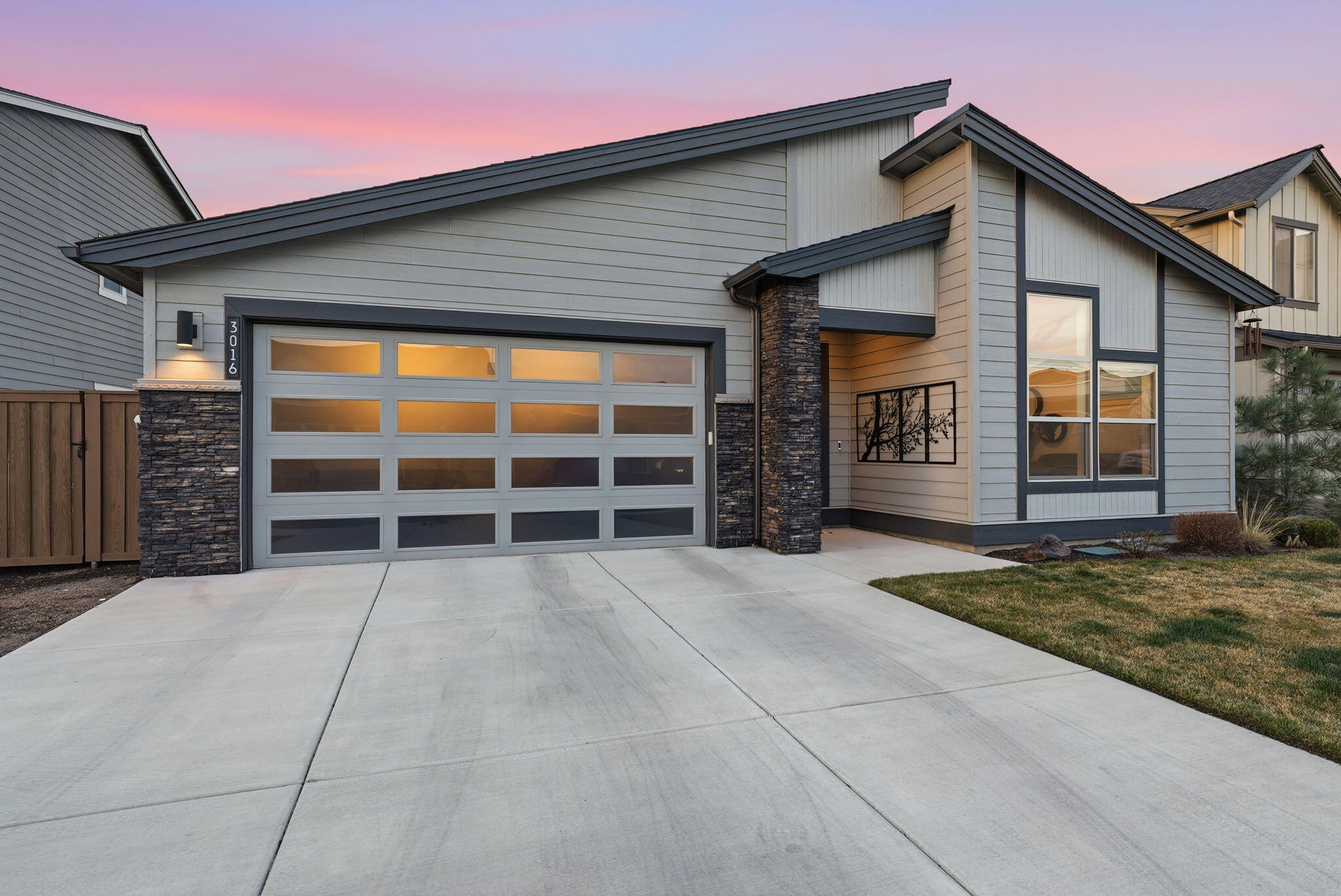 3016 NE Moreno Place