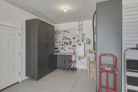 Tiny photo for 3016 NE Moreno Place, Bend, OR 97701 (MLS # 220217433)