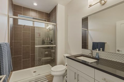 Tiny photo for 3016 NE Moreno Place, Bend, OR 97701 (MLS # 220217433)