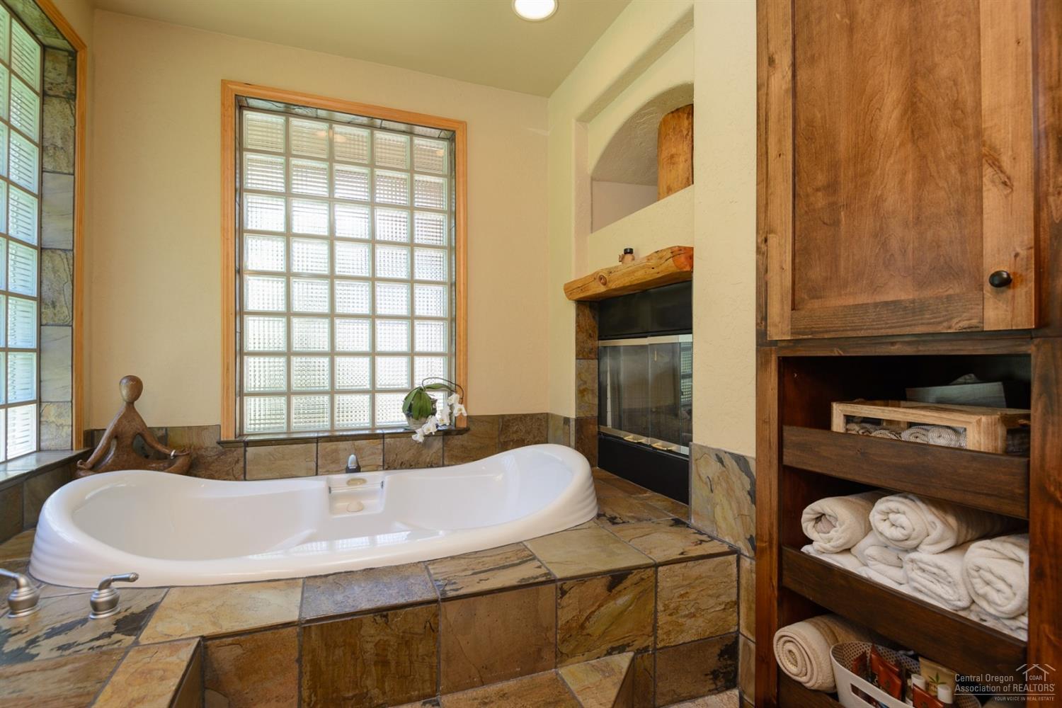 Awbrey Butte - Residential