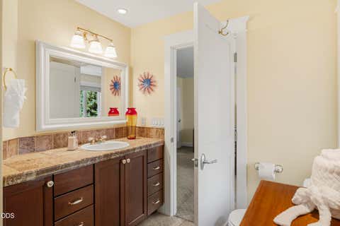 Tiny photo for 2021 Osprey Drive, Redmond, OR 97756 (MLS # 220227106)