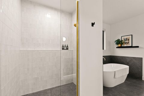 Tiny photo for 2947 NW Polarstar Avenue, Bend, OR 97703 (MLS # 220211997)