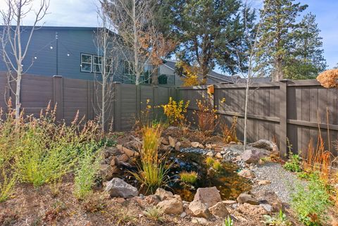 Tiny photo for 2947 NW Polarstar Avenue, Bend, OR 97703 (MLS # 220211997)