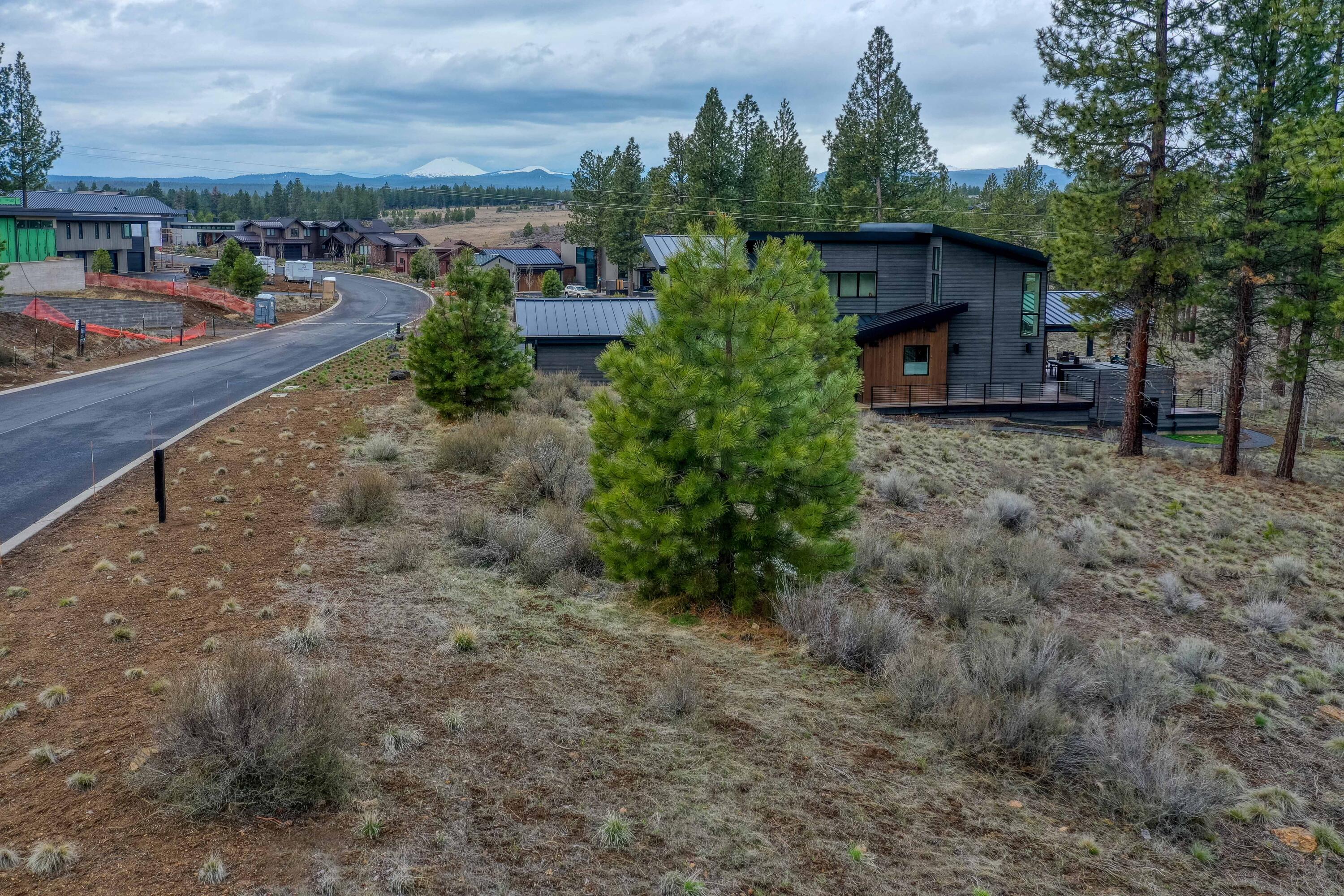 61841 Hosmer Lake Drive 377