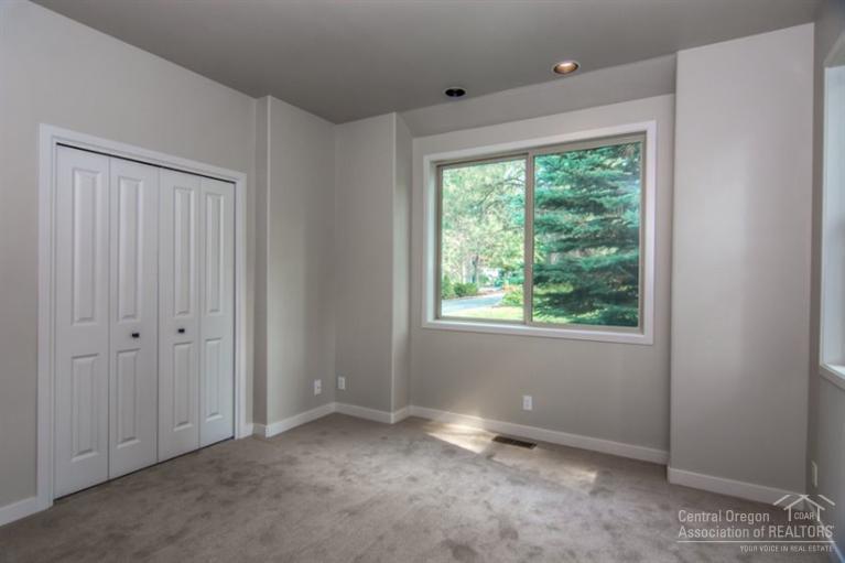 Awbrey Glen - Residential