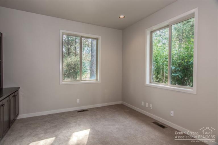 Awbrey Glen - Residential