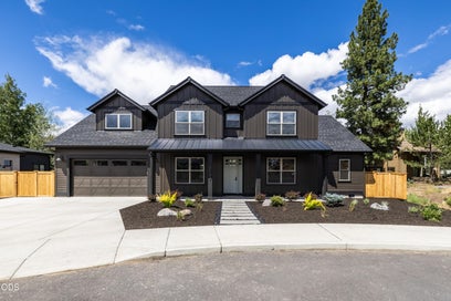 3422 NW Jackwood Place Bend OR 97703