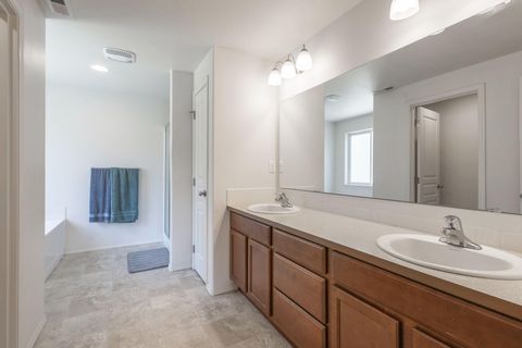 Tiny photo for 53090 Day Road, La Pine, OR 97739 (MLS # 220204635)