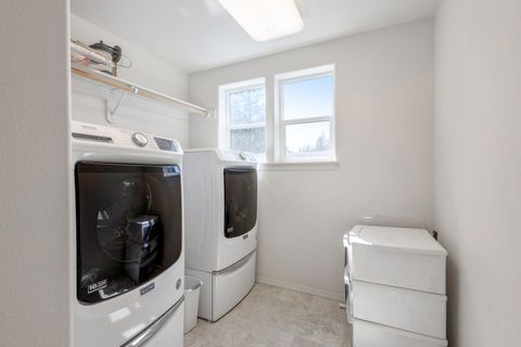 Tiny photo for 53090 Day Road, La Pine, OR 97739 (MLS # 220204635)