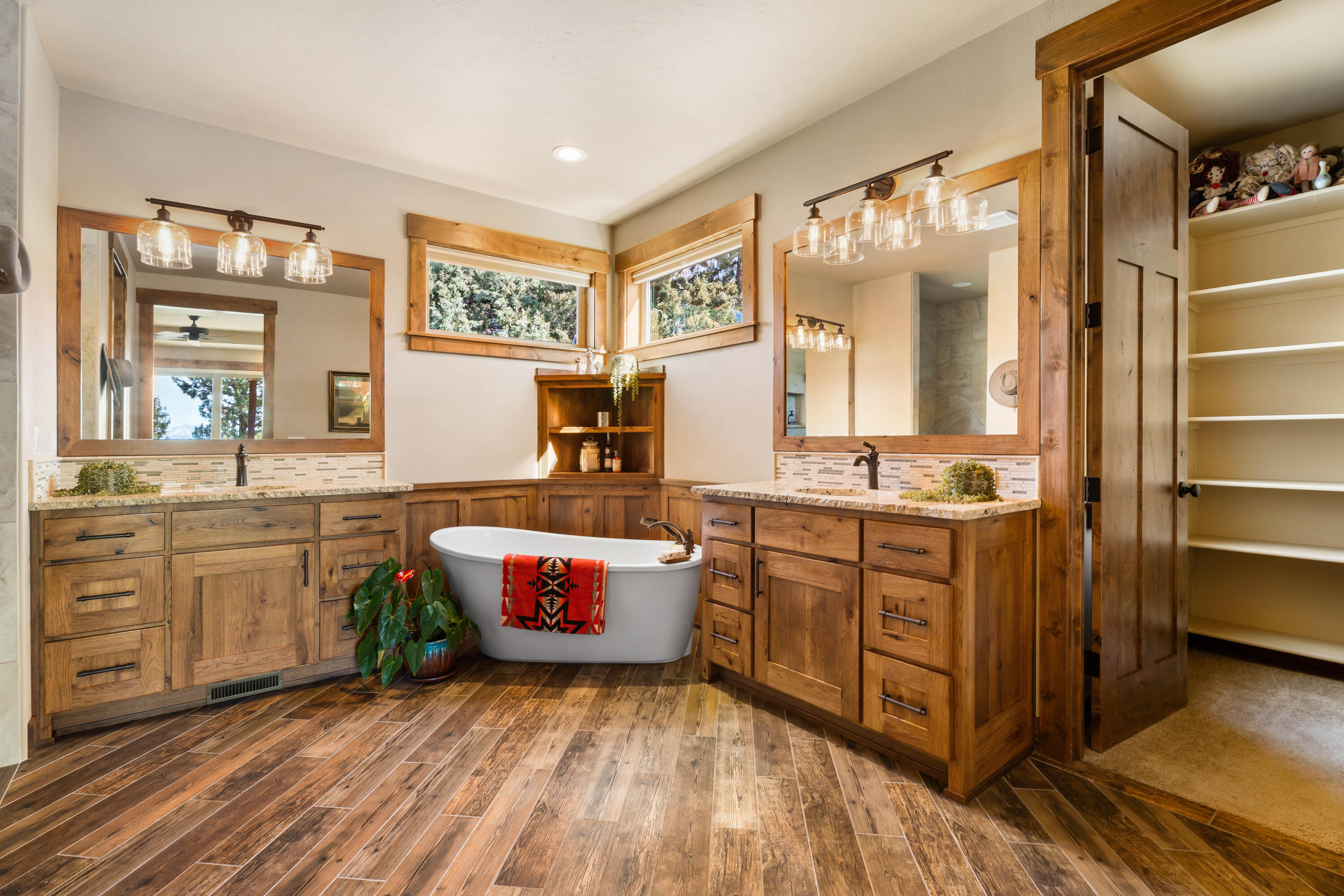 Eagle Crest - Residential