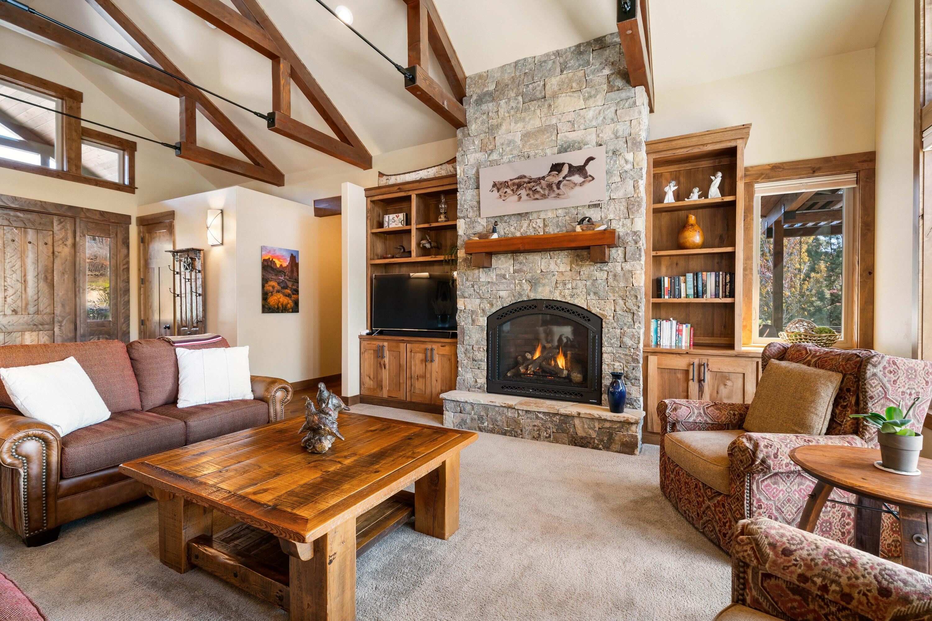 Eagle Crest - Residential