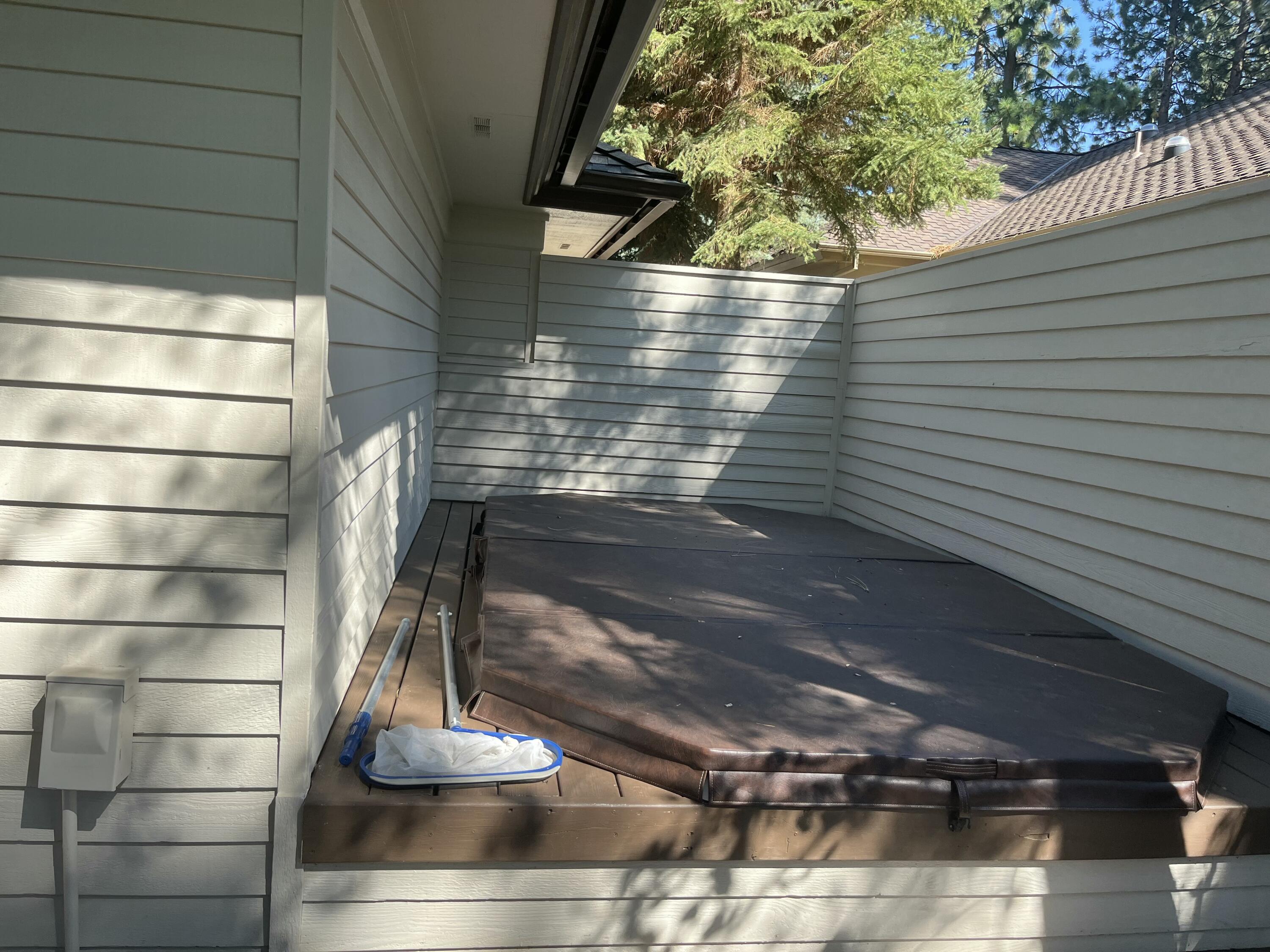 60785 Willow Creek Loop