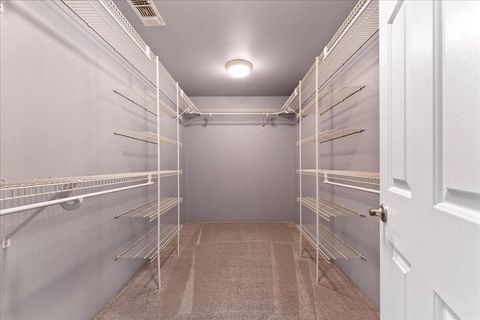 Tiny photo for 647 Shadow Way, Central Point, OR 97502 (MLS # 220217676)