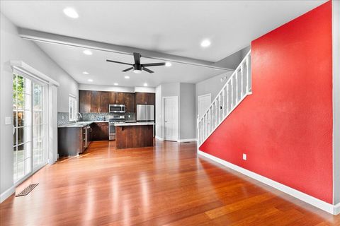 Tiny photo for 647 Shadow Way, Central Point, OR 97502 (MLS # 220217676)