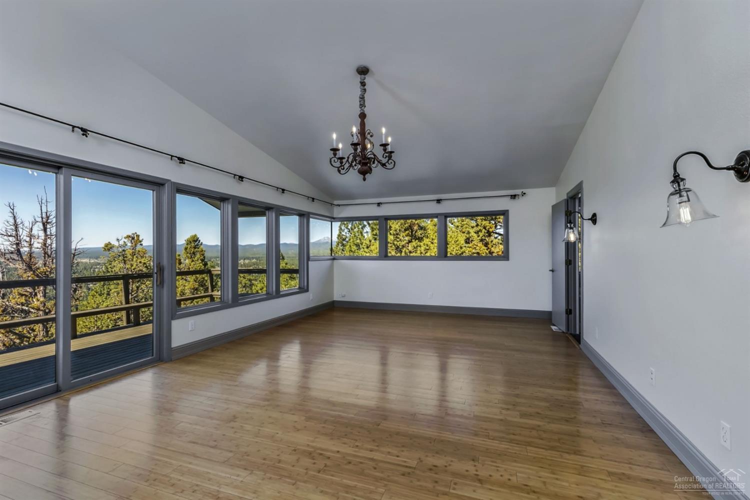 West Hills - Residential