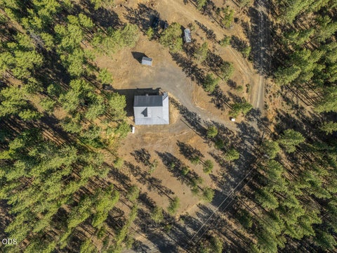 Tiny photo for 32671 Magpie Drive, Chiloquin, OR 97624 (MLS # 220224401)