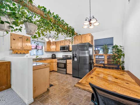 Tiny photo for 32671 Magpie Drive, Chiloquin, OR 97624 (MLS # 220224401)