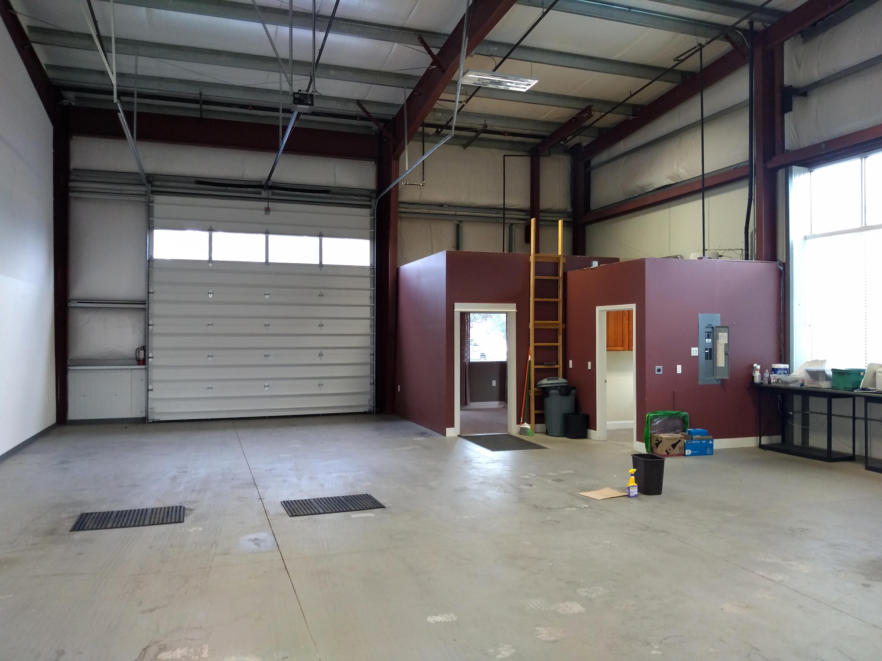 CLAB - Commercial Lease