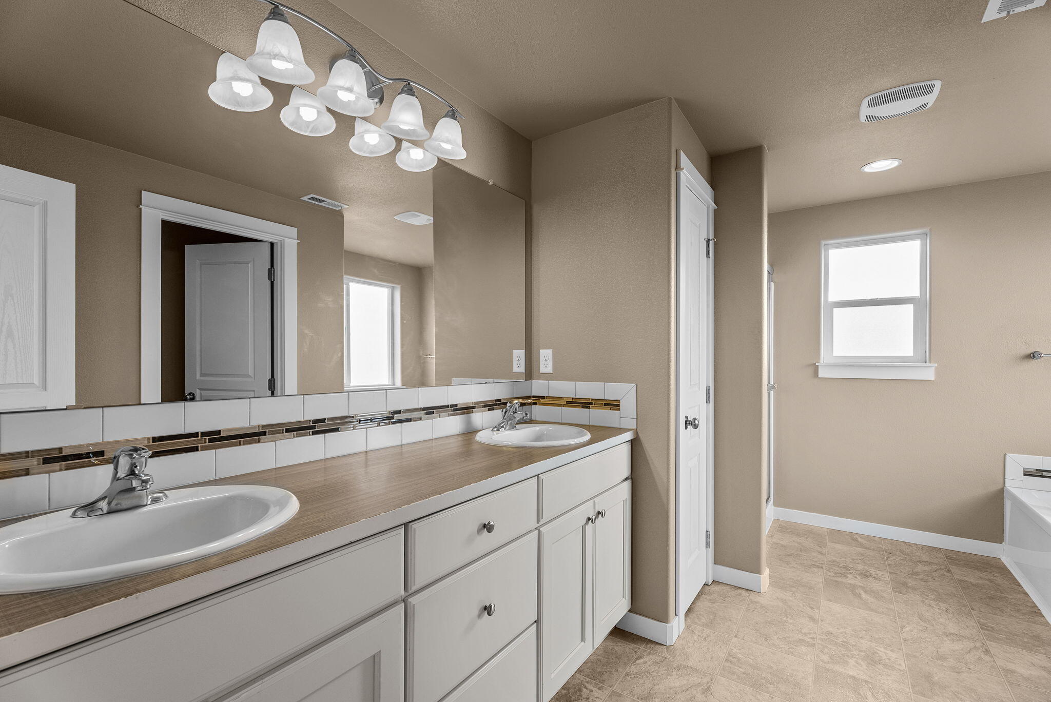 Summit Crest - Residential