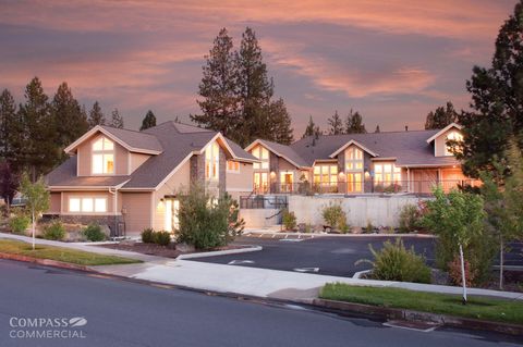 593 NW York Drive Bend OR 97703